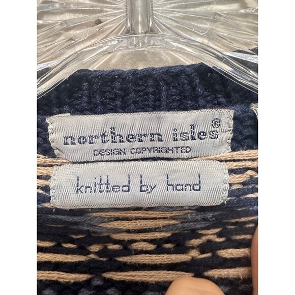 Northern Isles Hand Knit Floral Embroidery Cardigan Sweater Small 90s Novelty - Picture 8 of 16